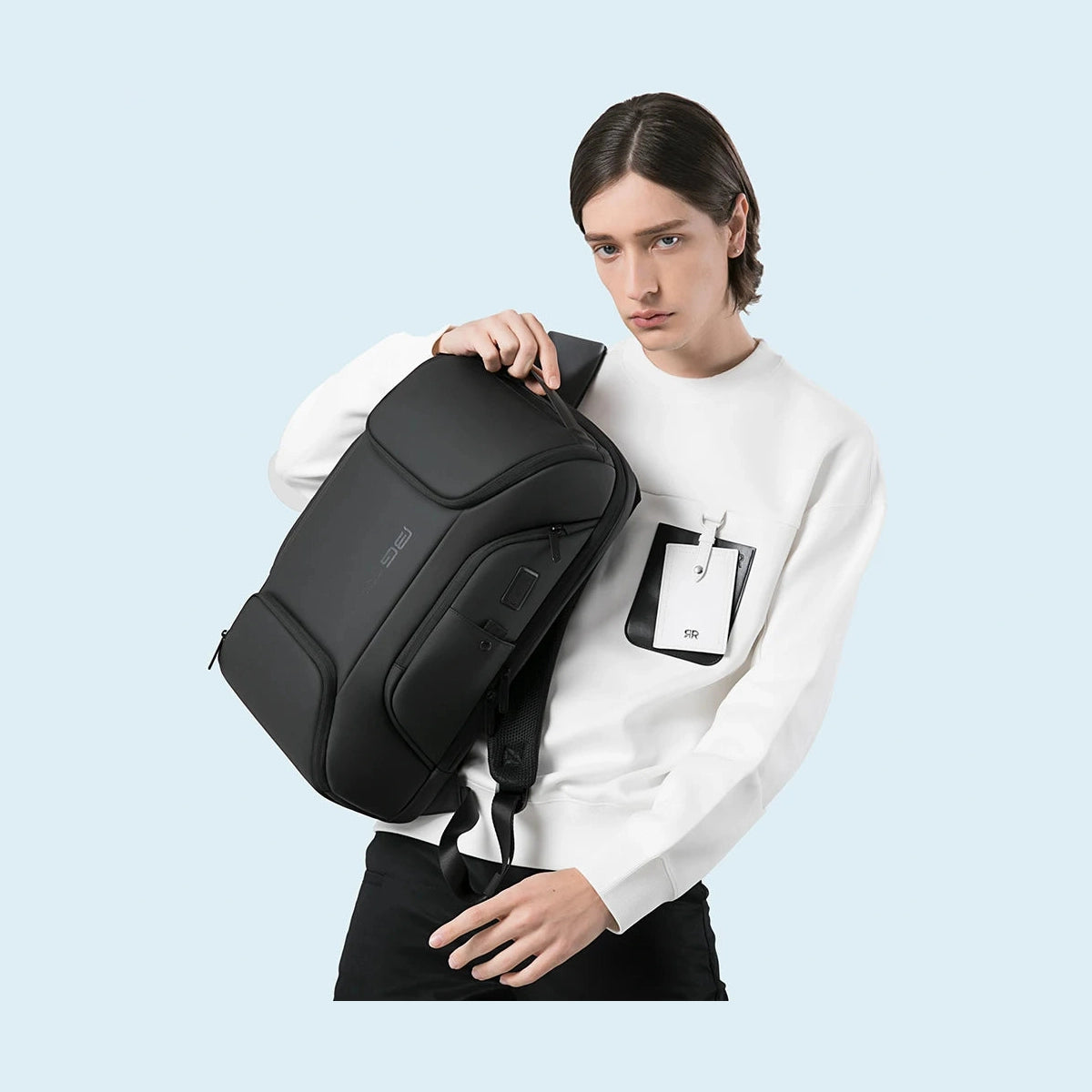 Travel Backpack 19 Inch – USB Port Water Resistant - Sleek Design with Multiple Pockets for Organized Travel
