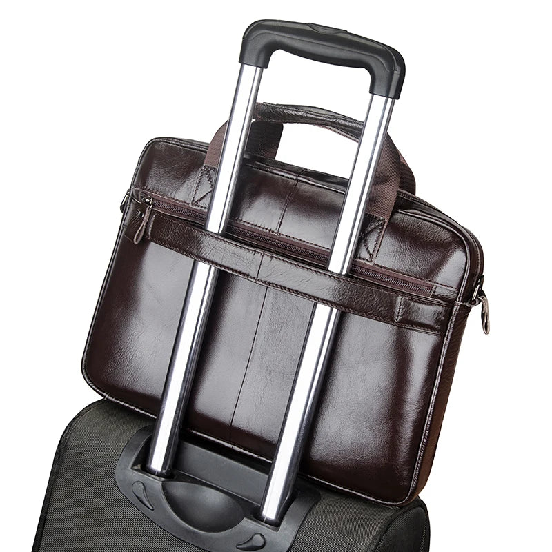 Executive Leather Men’s Briefcase – Elegant, Spacious Shoulder Bag with Organized Pockets for Daily Use